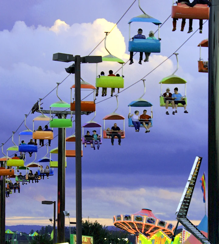 chairlift_at_sunset_2